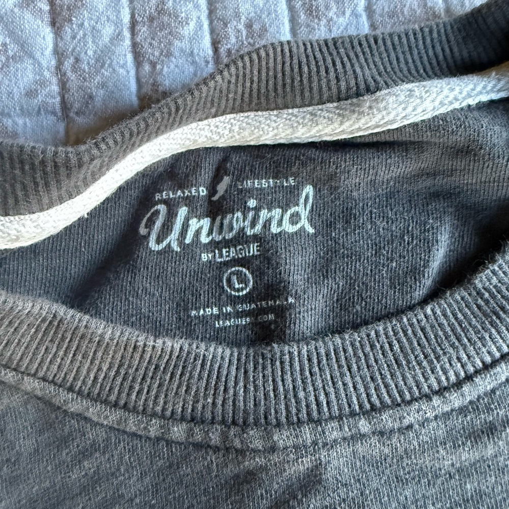 League Unwind Men's Gray Crewneck Sweater